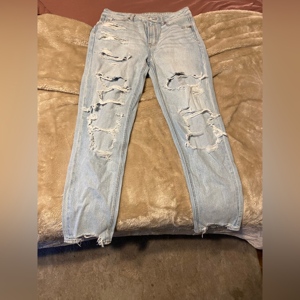 EUC AE jeans